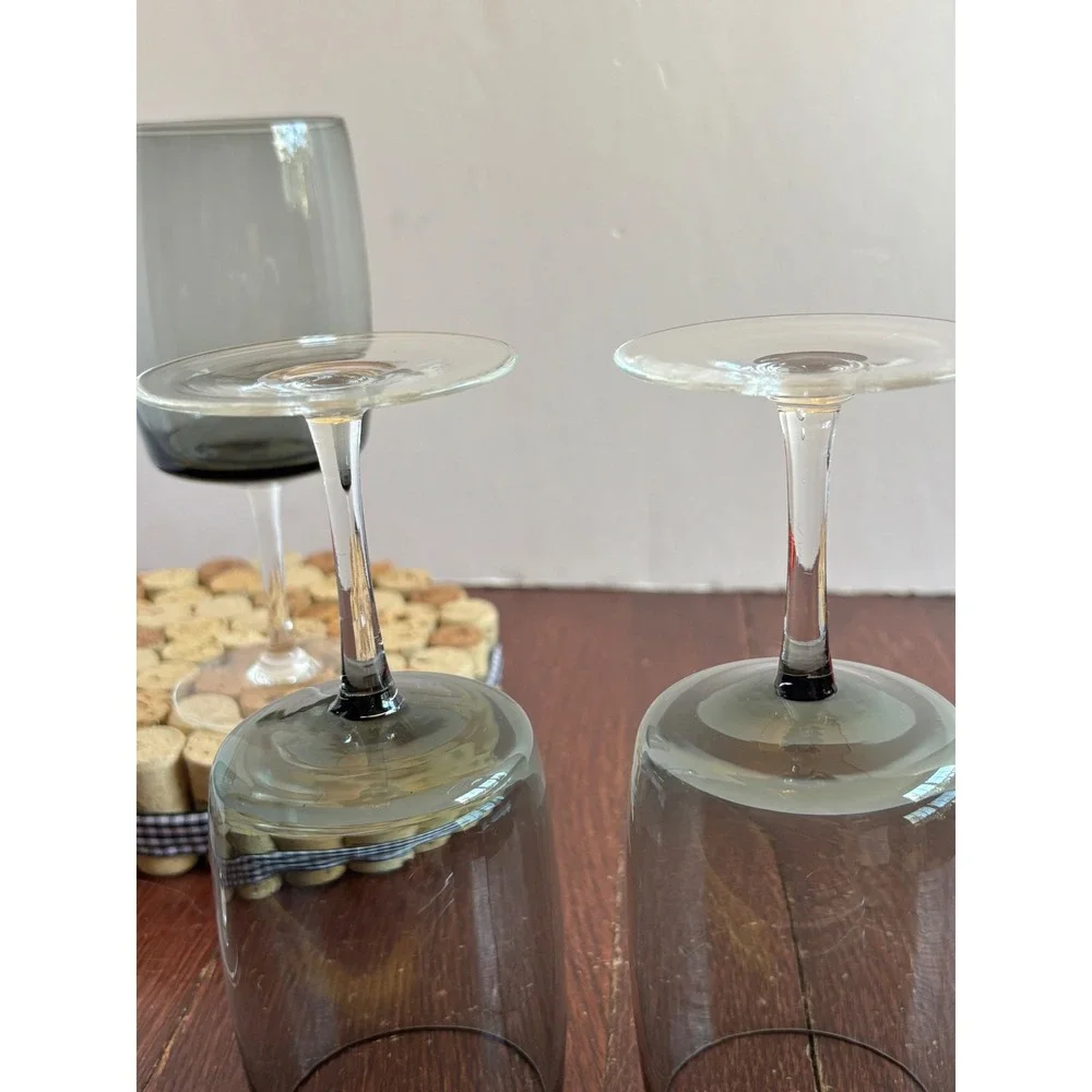 Vintage Smoky Gray Wine Glasses Set of 4 Charcoal Tinted Stemware 7 Inch‎